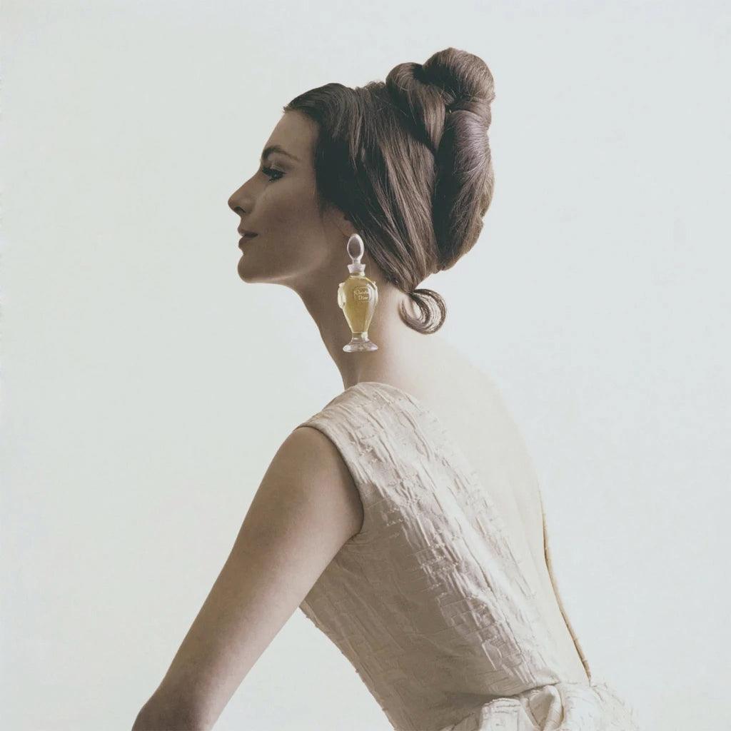 HOW TO APPLY PERFUME - SCENT BEAUTY
