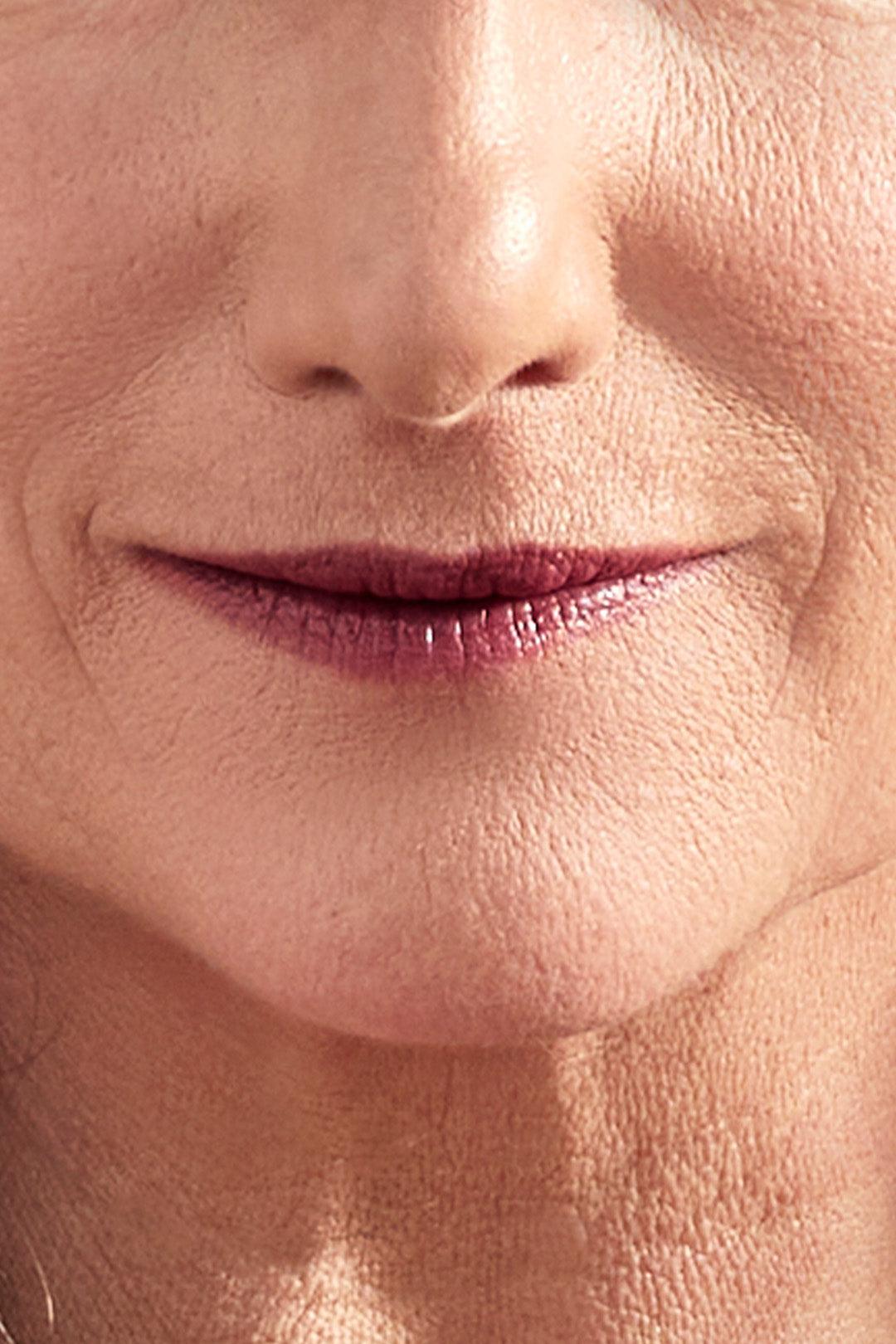 UNIVERSAL LOVE LIPSTICK - SCENT BEAUTY
