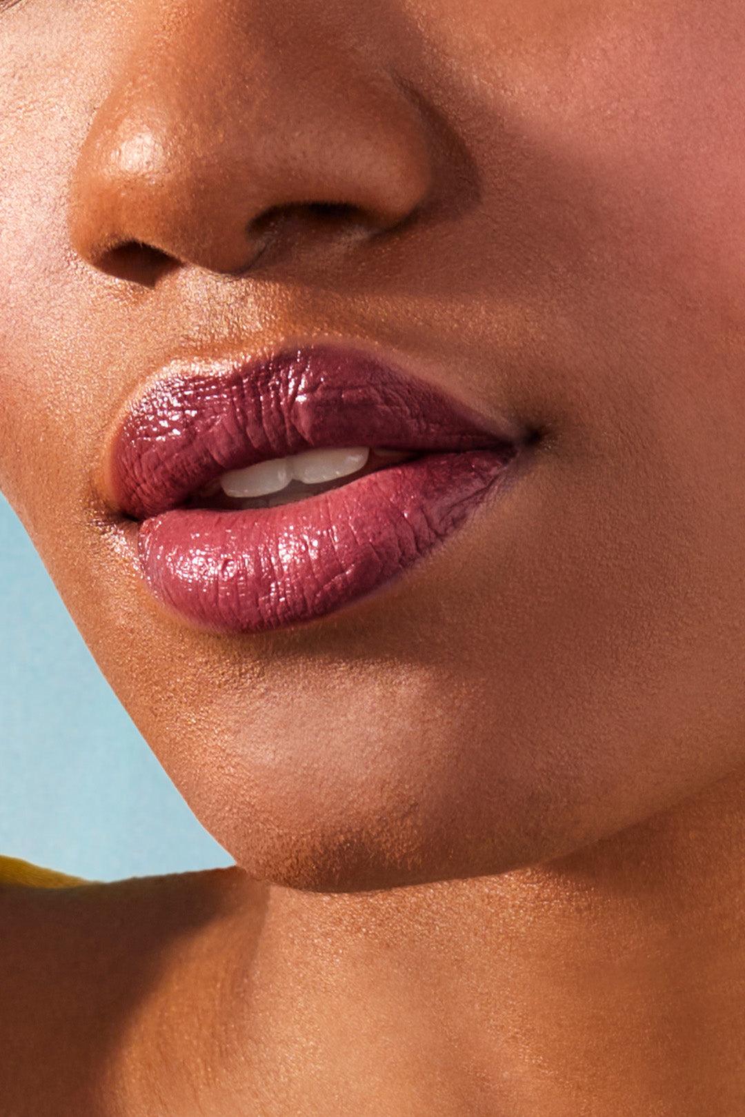 UNIVERSAL LOVE LIPSTICK - SCENT BEAUTY