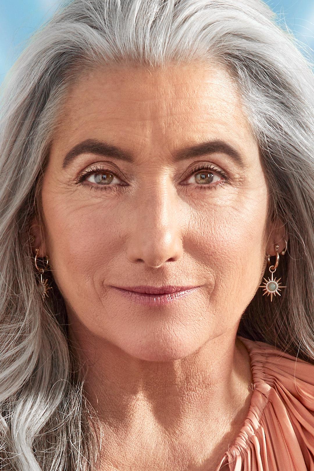 BE IN YOUR LIGHT HIGHLIGHTER - SCENT BEAUTY