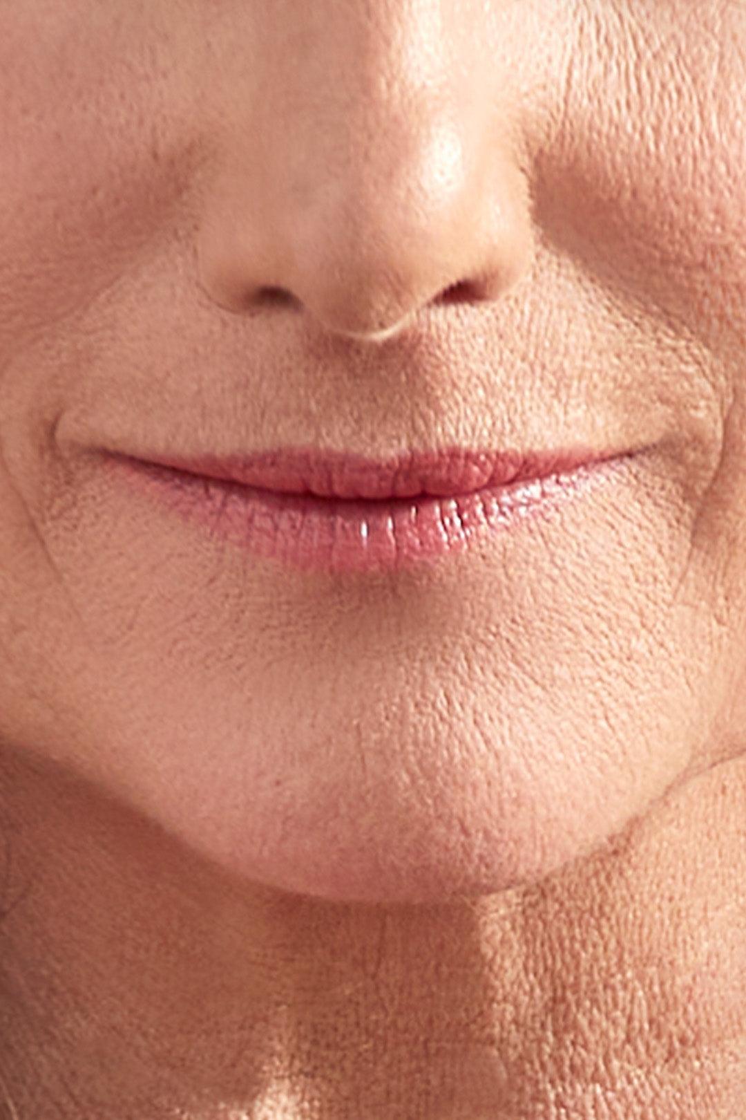UNIVERSAL LOVE LIPSTICK - SCENT BEAUTY