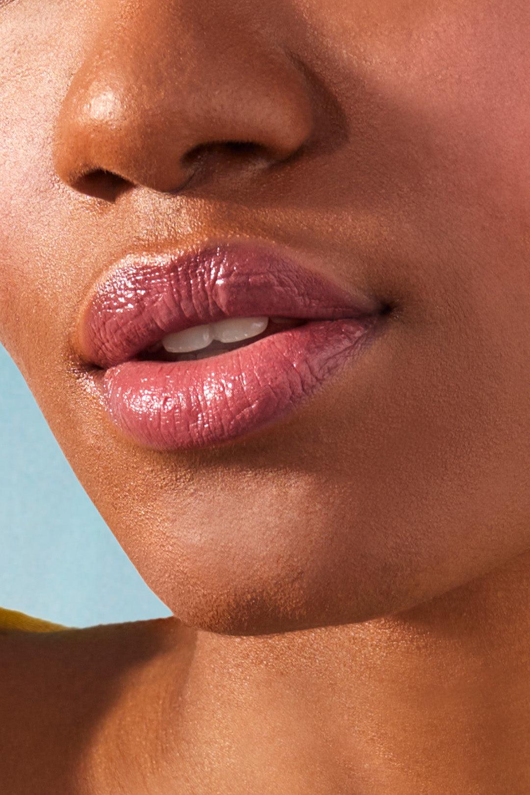 UNIVERSAL LOVE LIPSTICK - SCENT BEAUTY