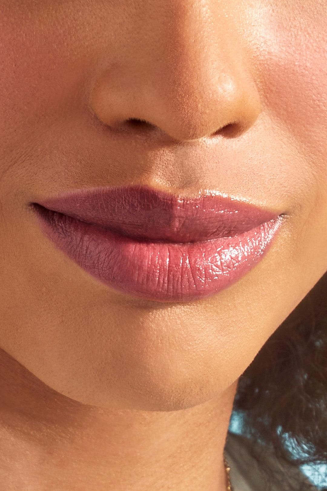 UNIVERSAL LOVE LIPSTICK - SCENT BEAUTY