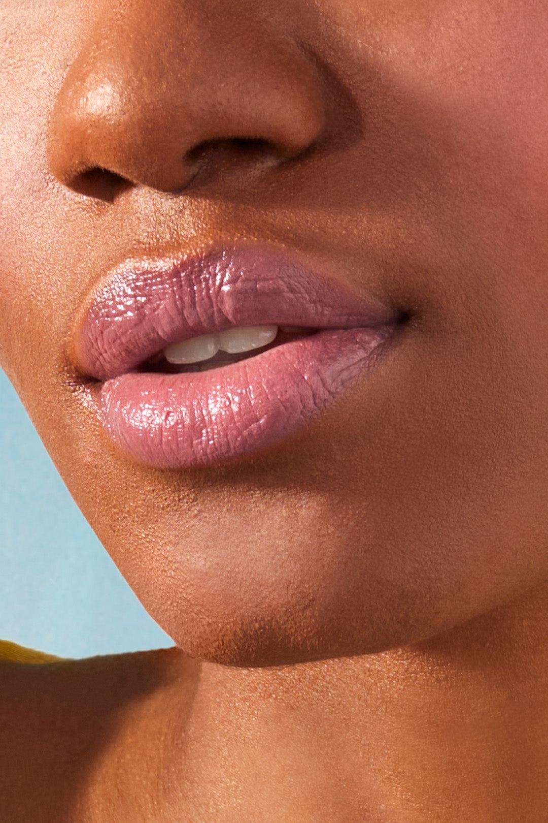 UNIVERSAL LOVE LIPSTICK - SCENT BEAUTY